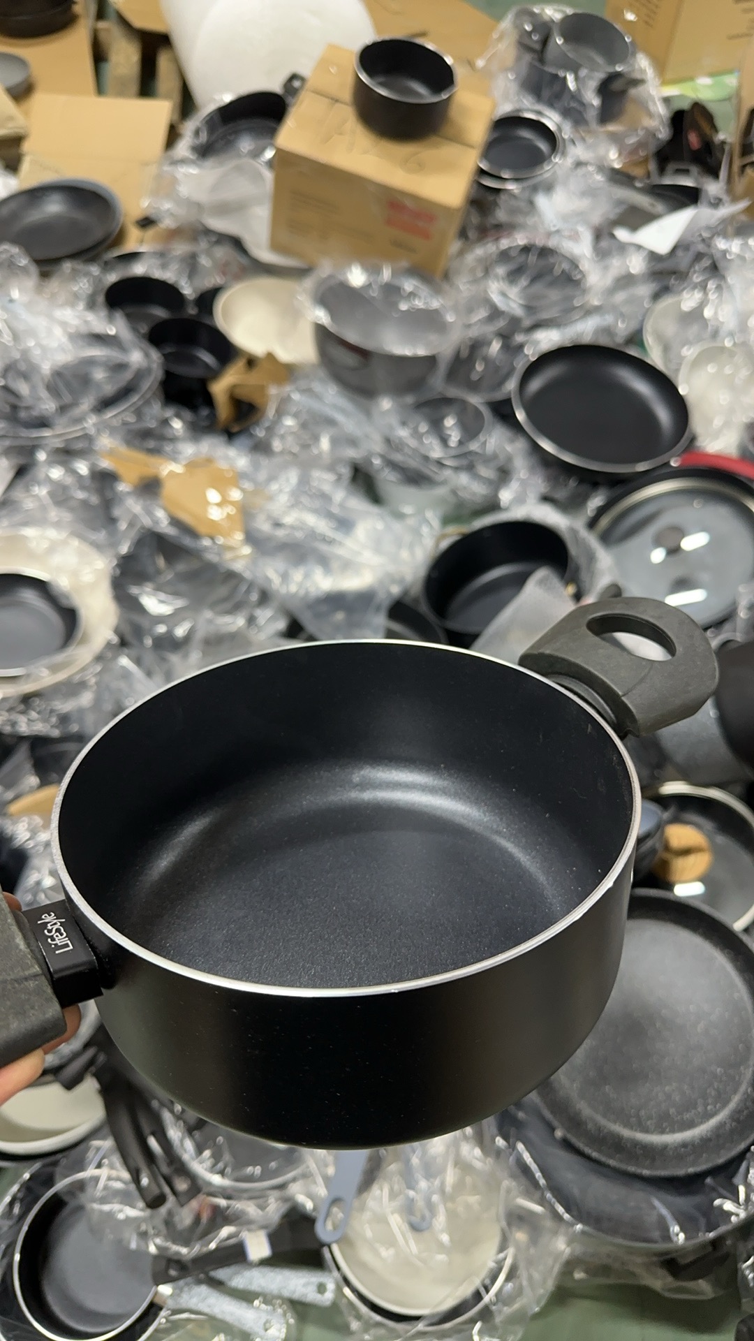 A34汤锅锅煎锅不粘锅口径20 高度8 外贸尾货部分微瑕，介意勿拍