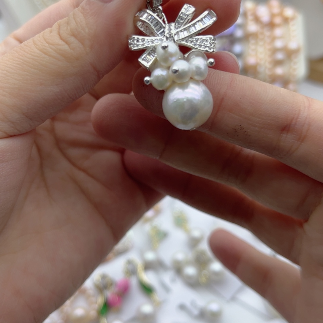 颈饰淡水珍珠未镶嵌