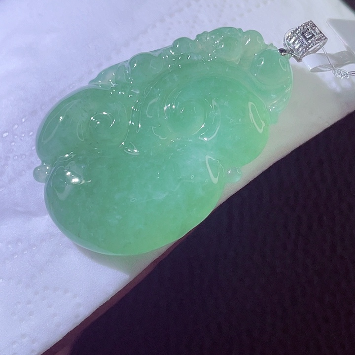 未镶嵌定制翡翠翡翠