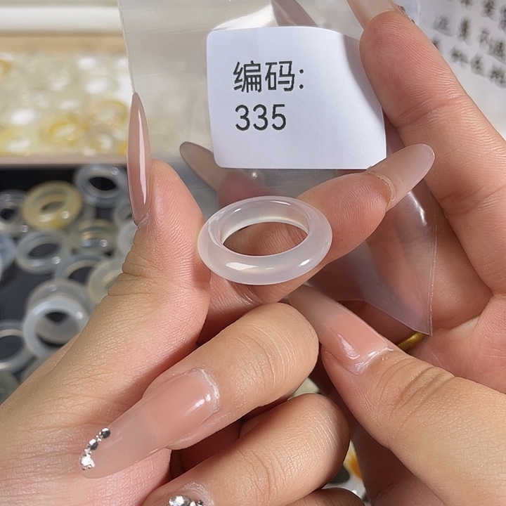 玛瑙/玉髓未镶嵌戒指335港18