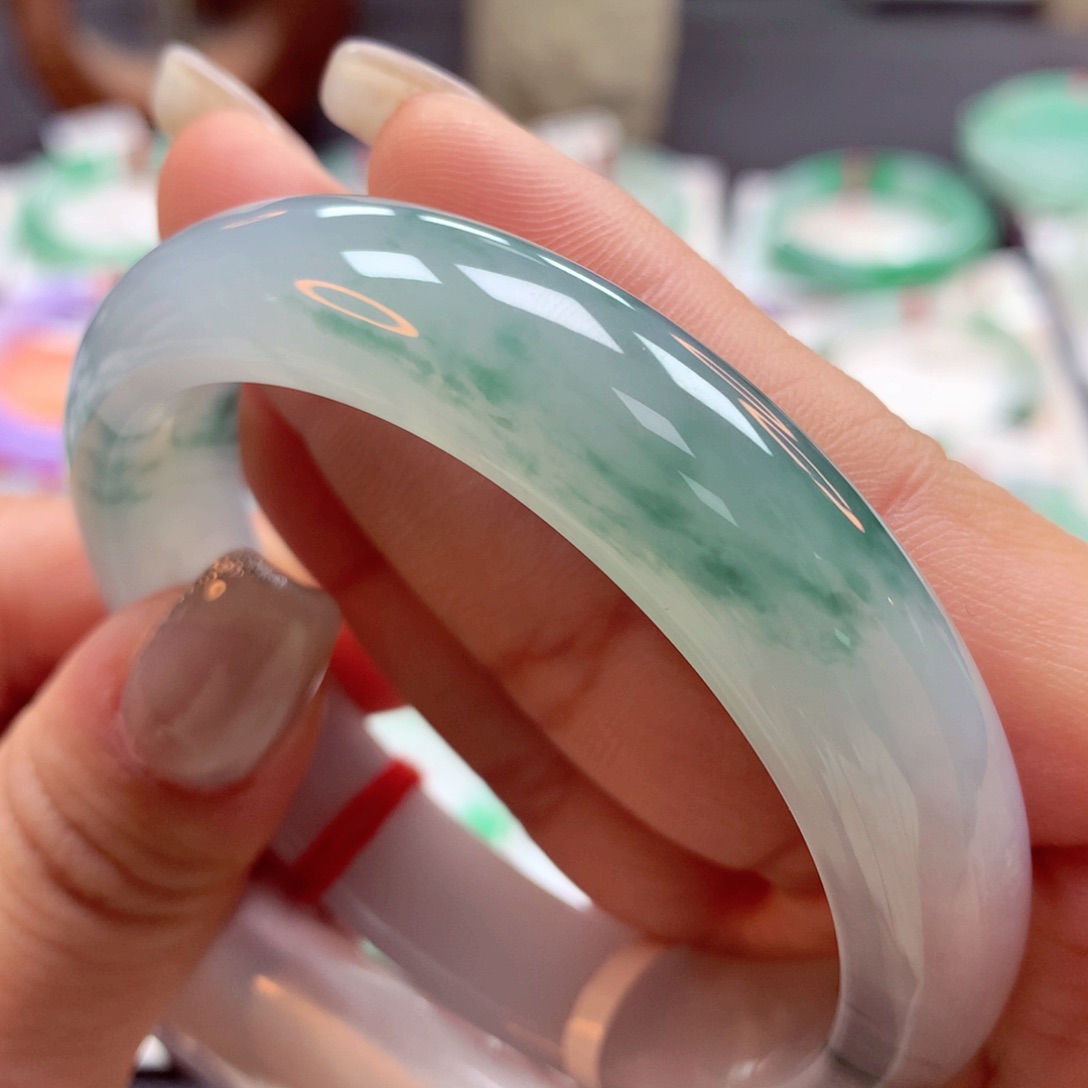 翡翠手镯未镶嵌56正12号88