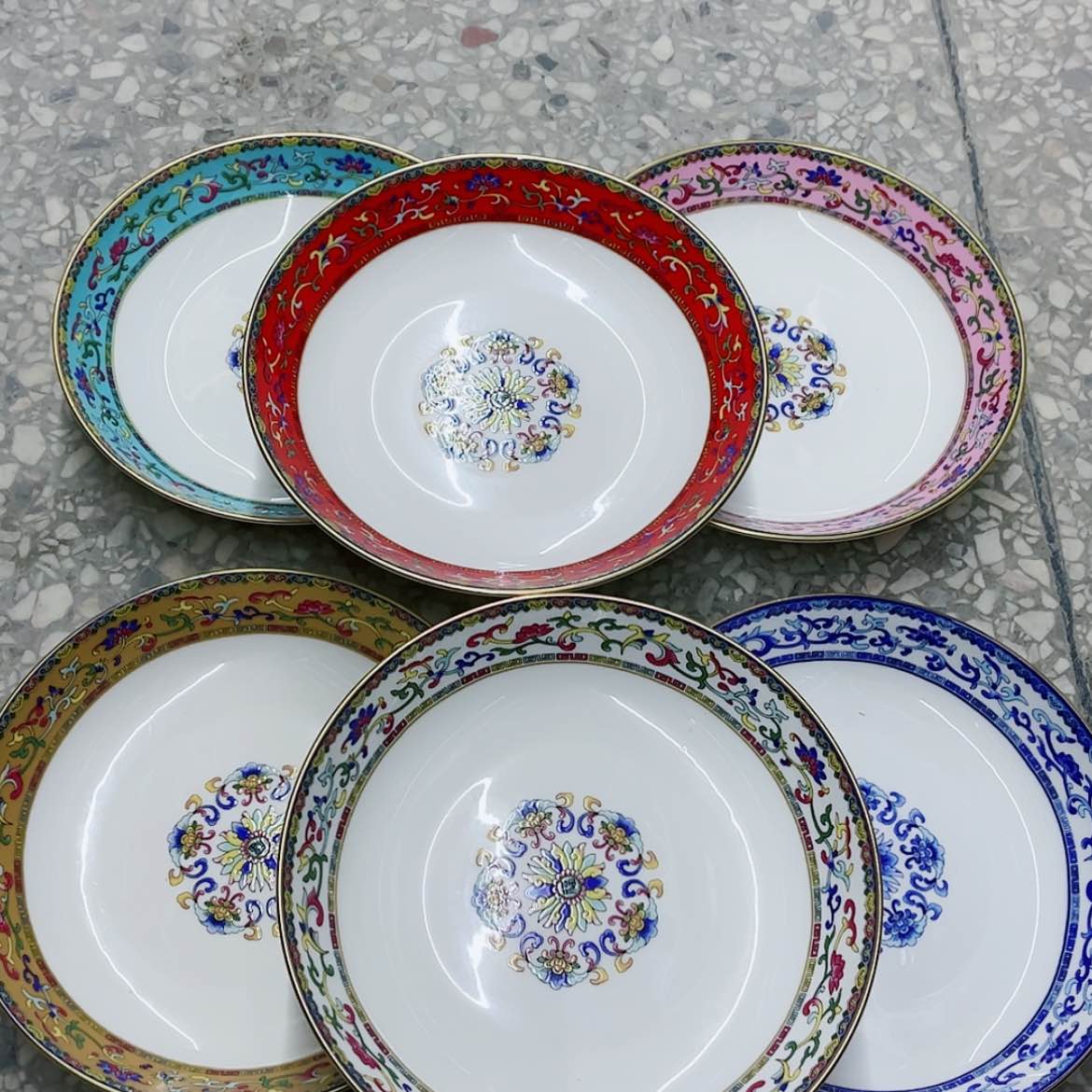 【闪购商品】骨瓷7寸6个…………………………