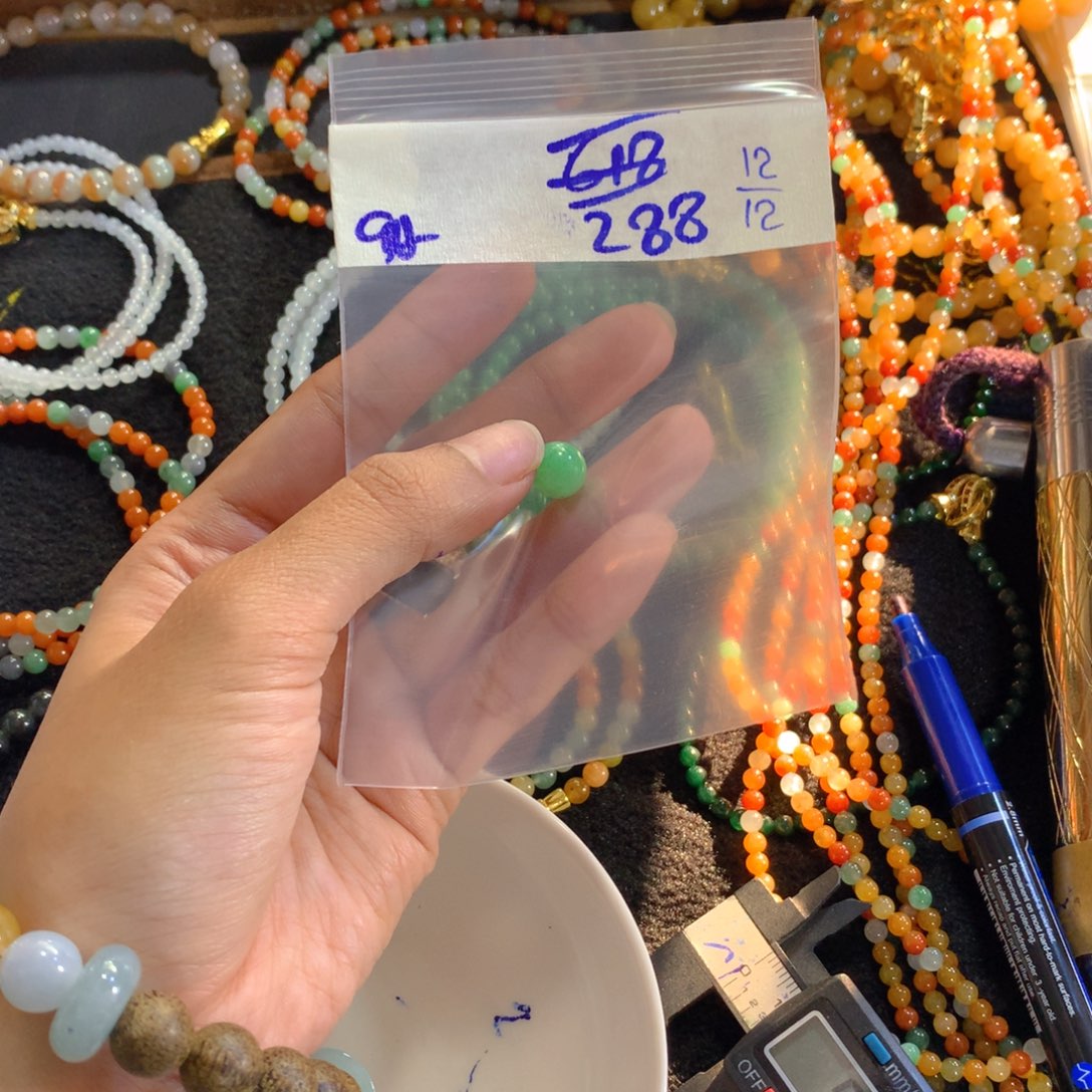 未镶嵌定制翡翠天然缅甸翡翠