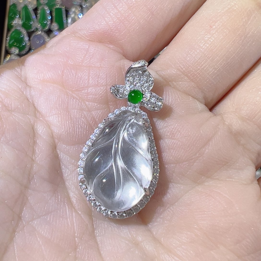 石英质玉颈饰银S925镶嵌