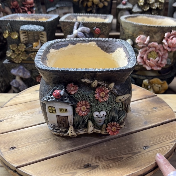 青藤多肉花盆百搭