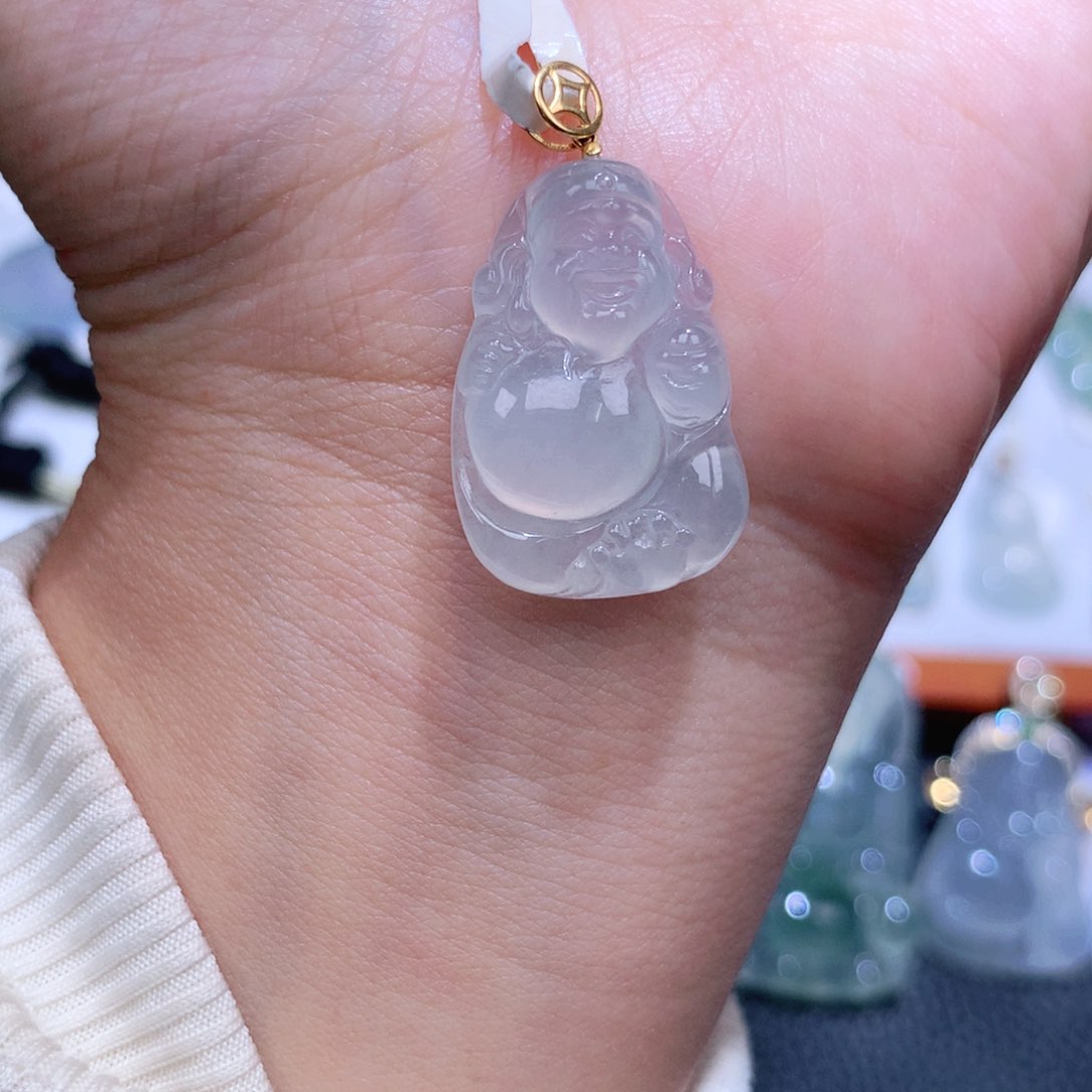 颈饰18K金镶嵌翡翠财神爷