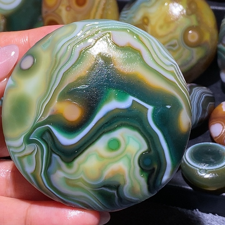 玛瑙/玉髓未镶嵌珠宝奇石99