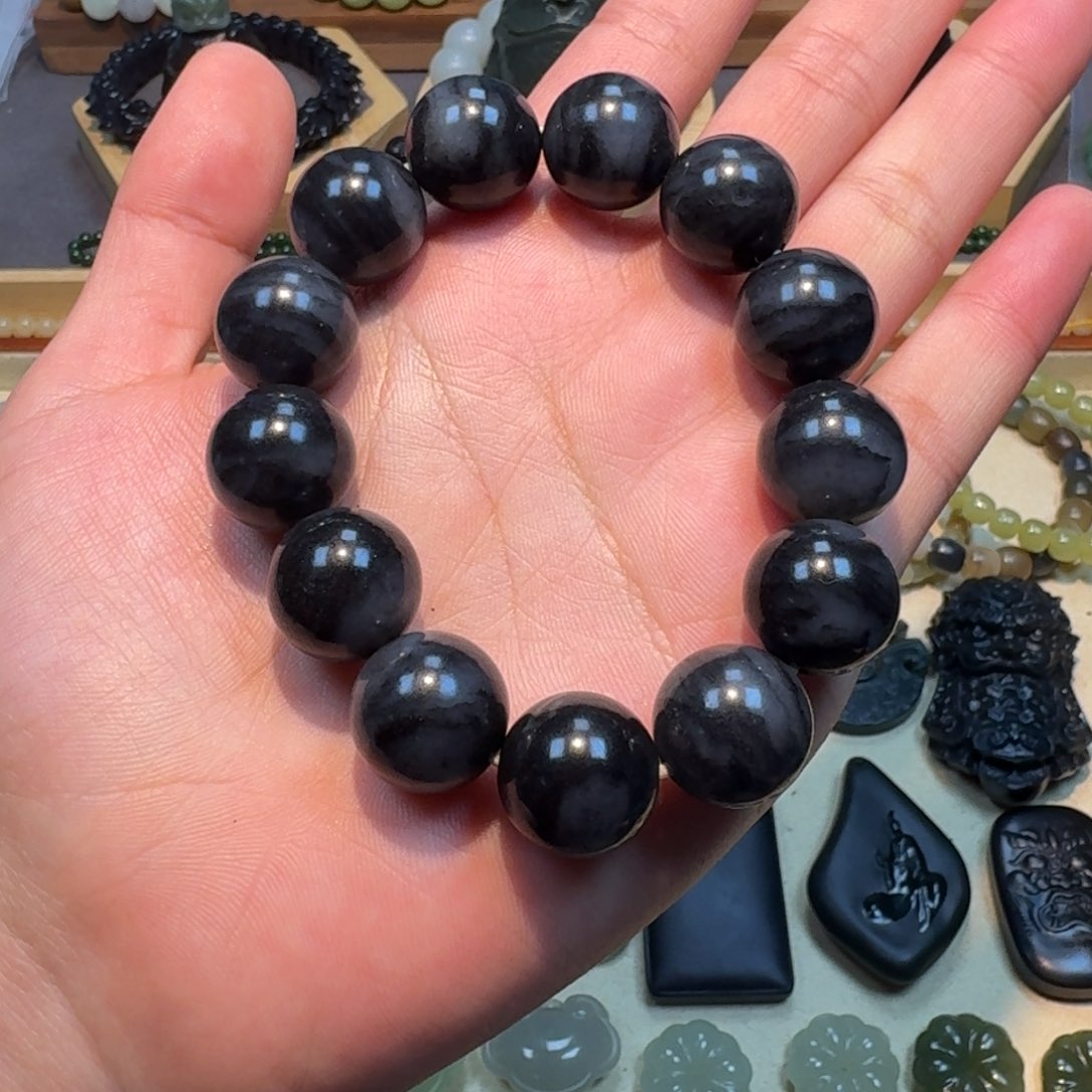 和田玉颈饰未镶嵌卡16