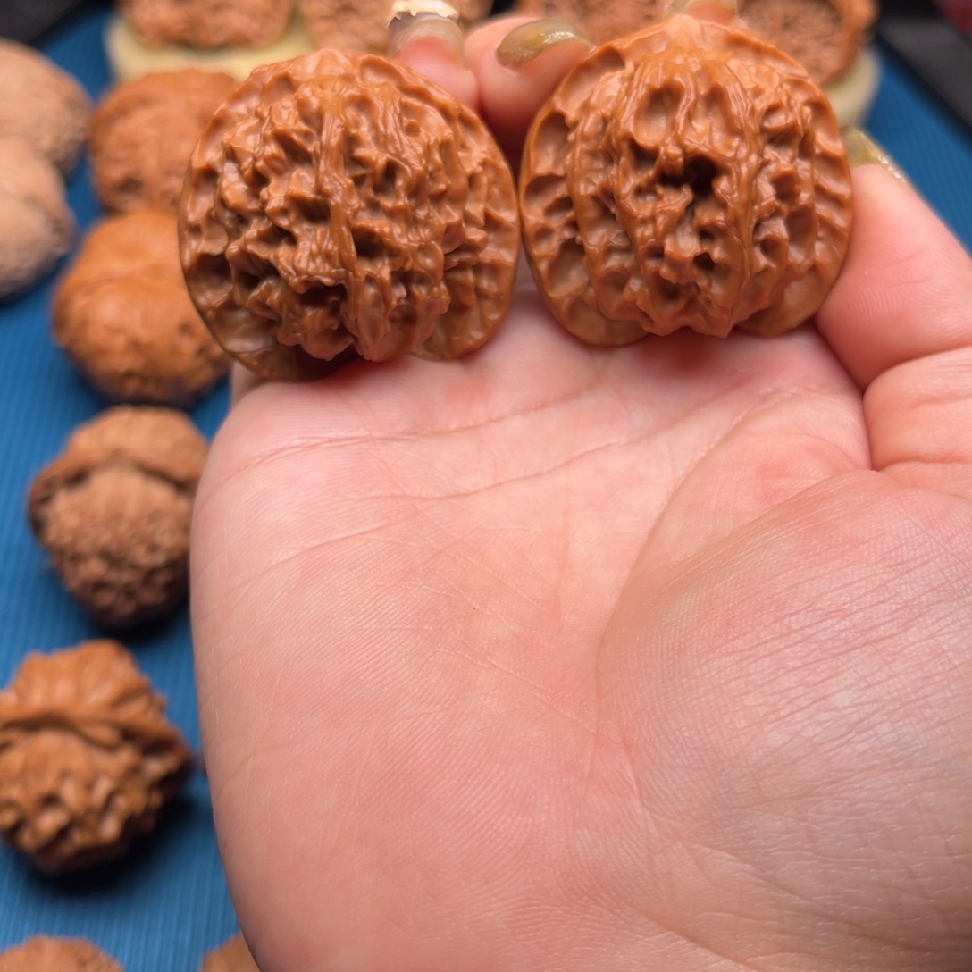 超***逼桃核吊坠41苹果园文玩核桃