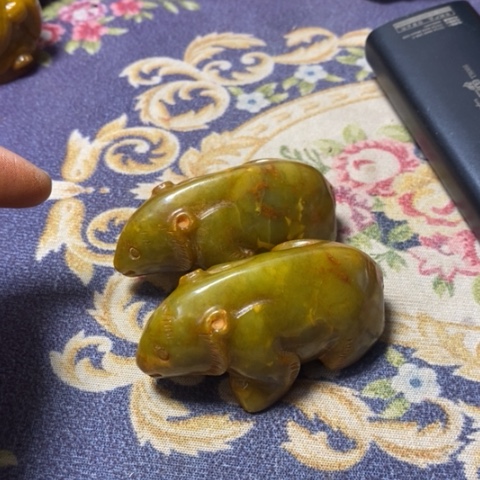 q w er t y ui o p