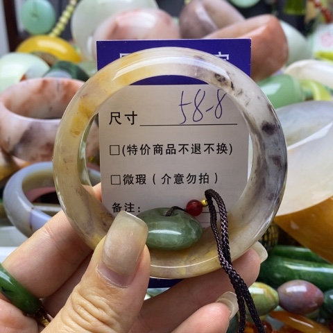 石英质玉未镶嵌手镯