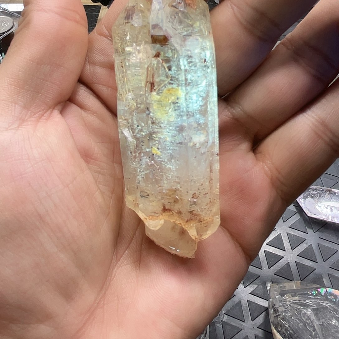 水晶油胆骸骨手握未镶嵌