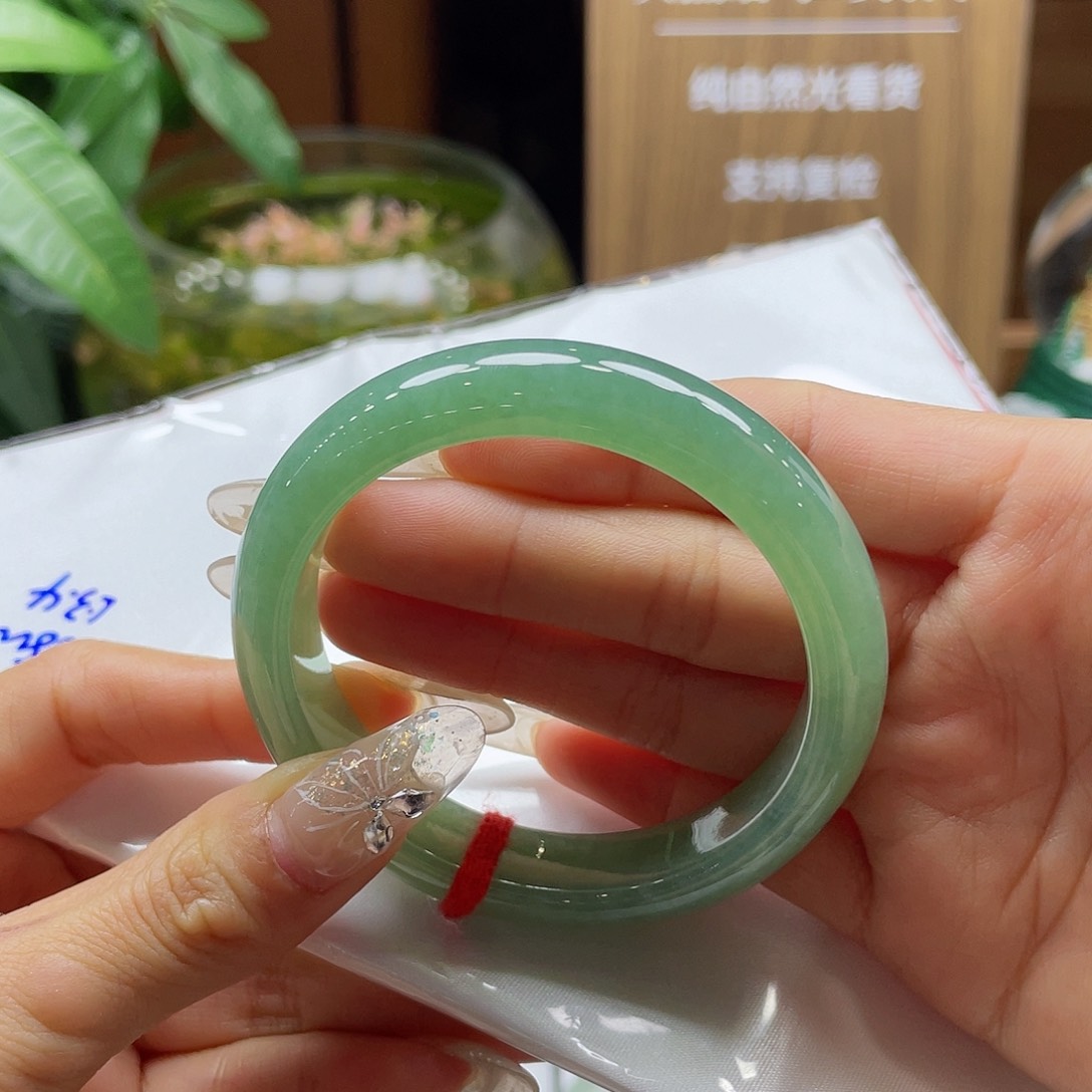 翡翠手镯未镶嵌207 号链接