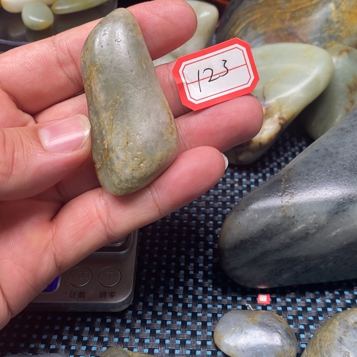 未镶嵌和田玉把件123