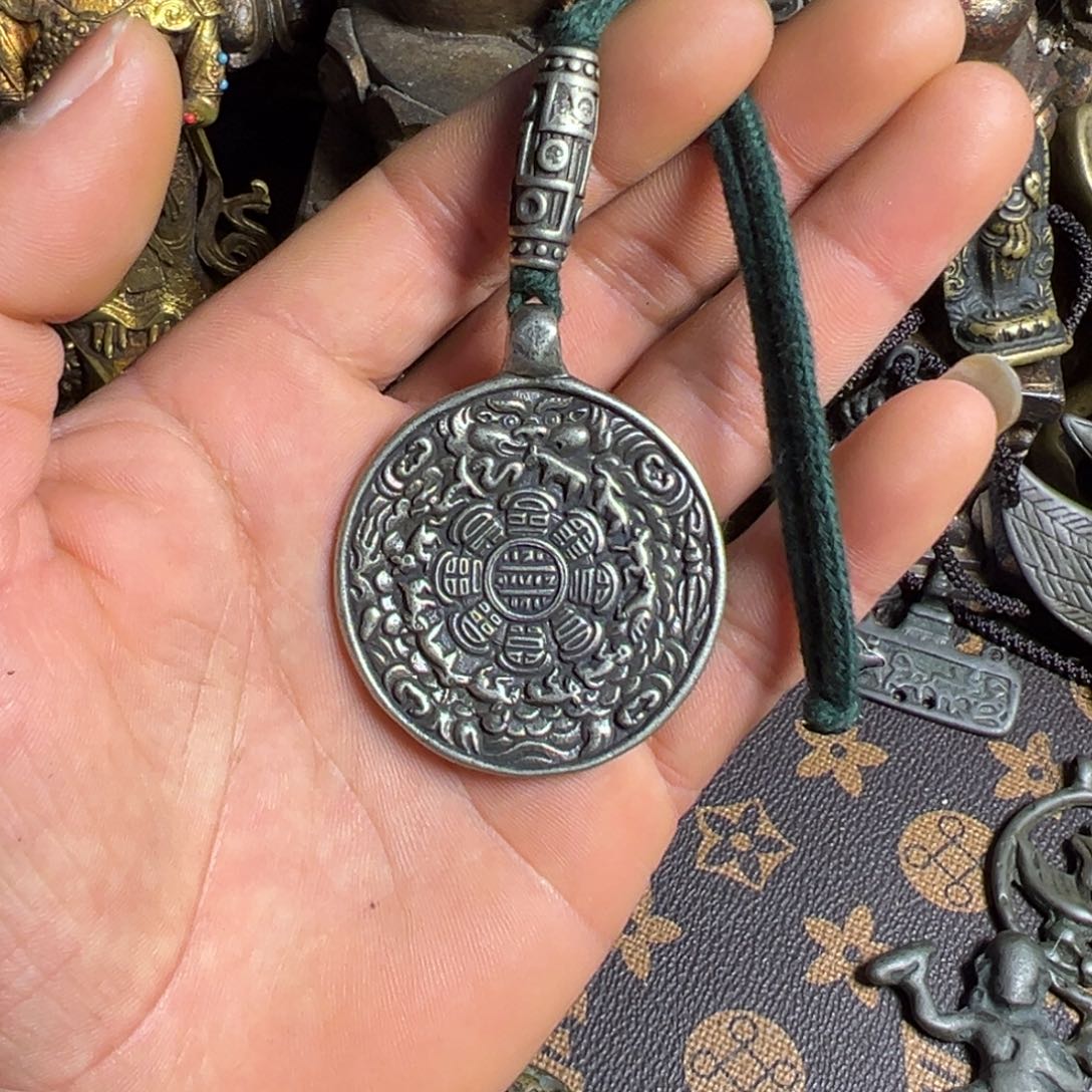 琉璃手工艺品谢谢