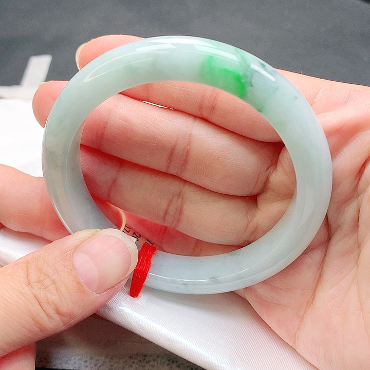 翡翠手镯未镶嵌手镯57