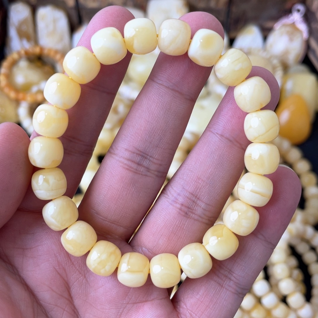 琥珀手串未镶嵌10×9俄料浓蜡白花精工老型手串