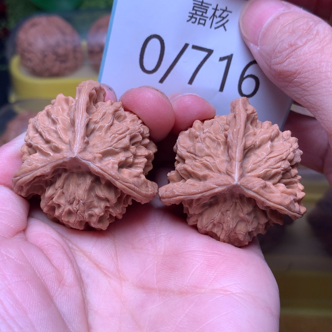 文玩核桃把件毕业盘山球奔40
