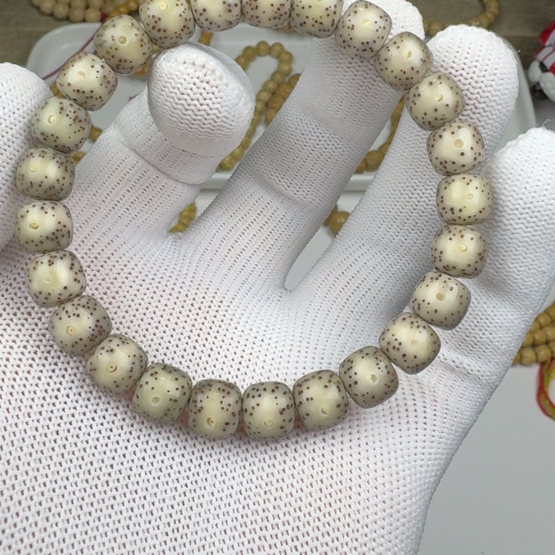 星月菩提手串石玉料9×8老型