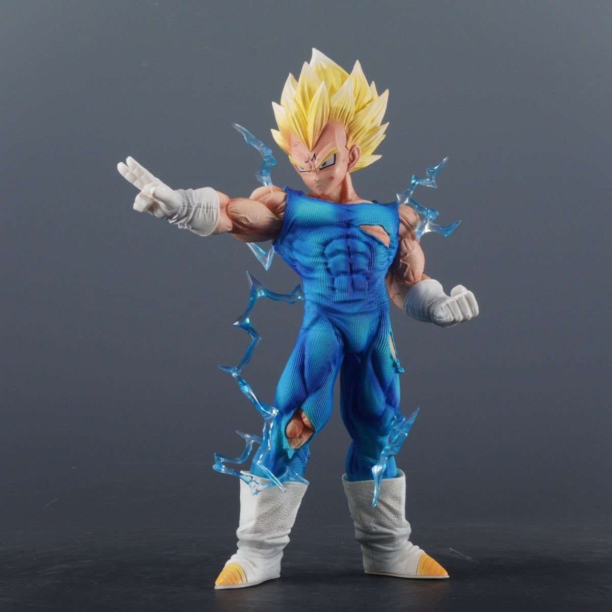 七龙珠 26cm无限魔人贝吉塔 GK超级赛亚人单人物手办摆件