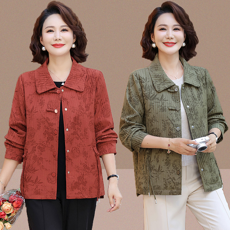 中老年女装胖妈妈加肥衬衫外套春装百搭休闲气质洋气夹克短款外套