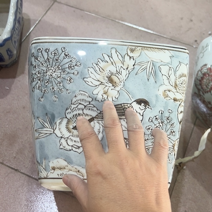 瓷片瑕。。。。。。。。。。。。？？