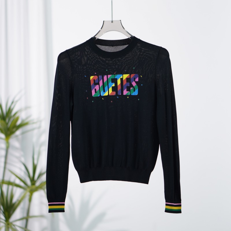 曼系列  S671  女装时尚撤柜针织上衣黑色