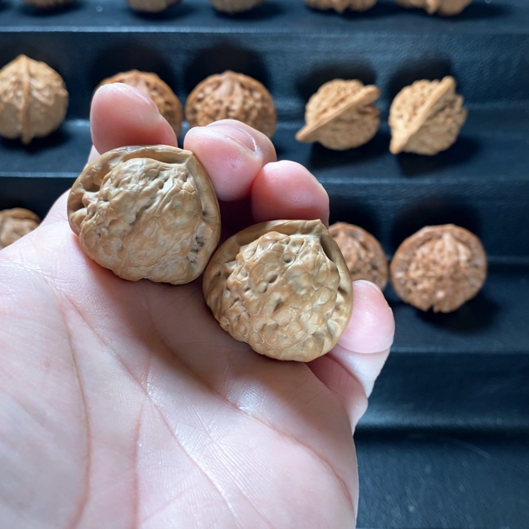 桃核把件原生态山地古蟾微修33