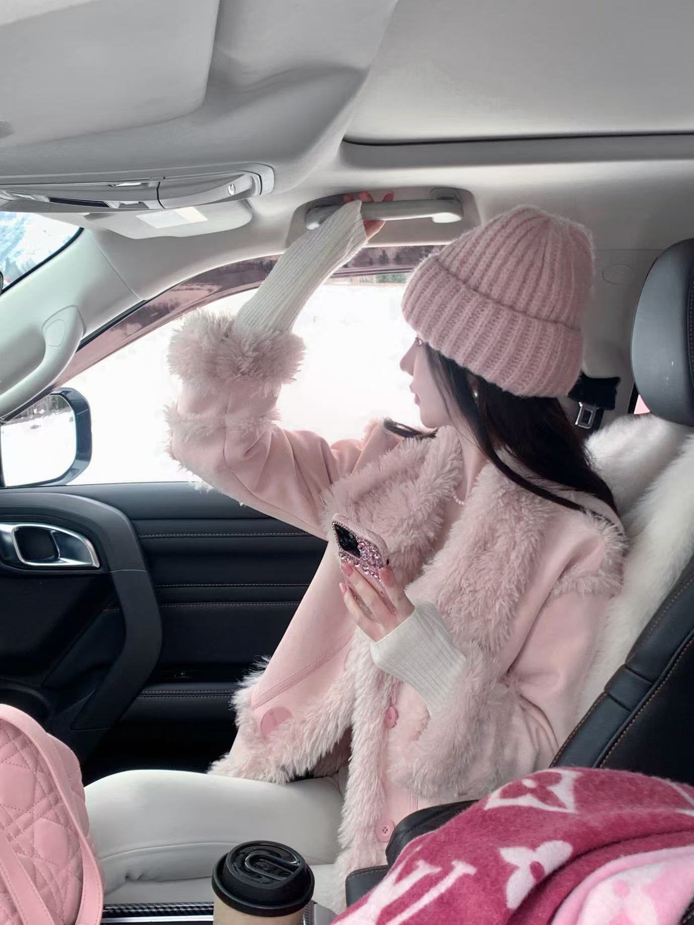 【雅乔定制】舒芙蕾 防风保暖麂皮毛绒皮毛一体外套女DYDD-25070210