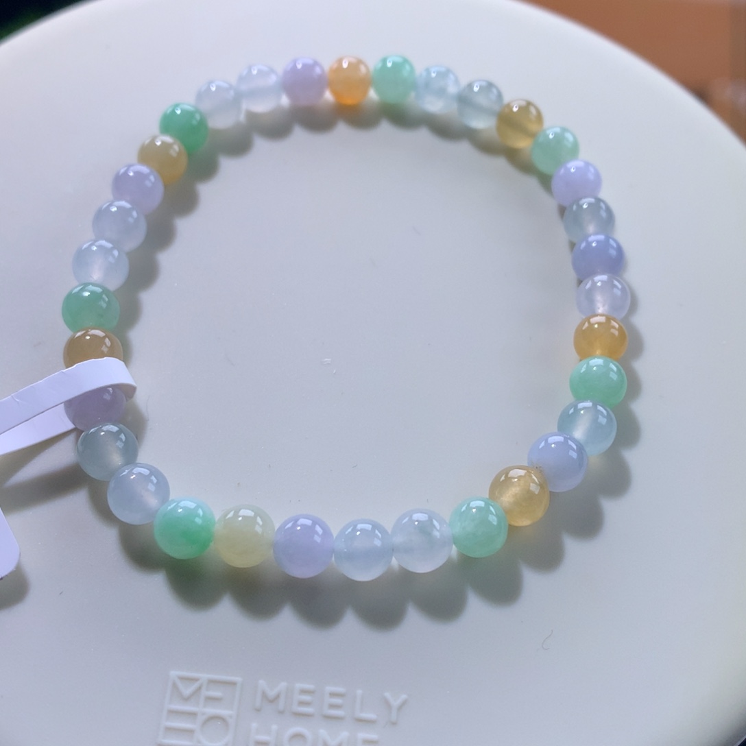 翡翠未镶嵌手链卡5.5