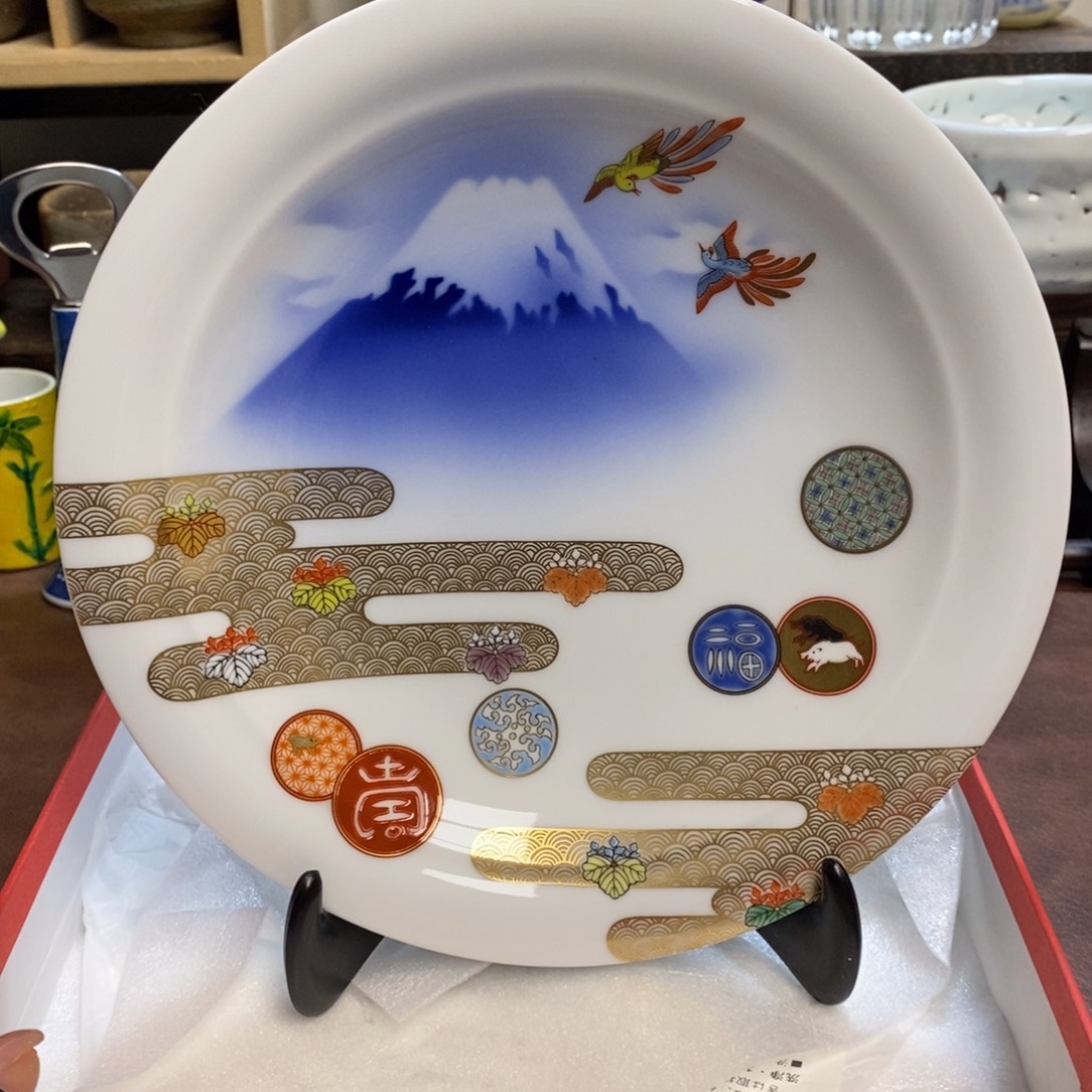 瓷片片片片片片片片片片片片