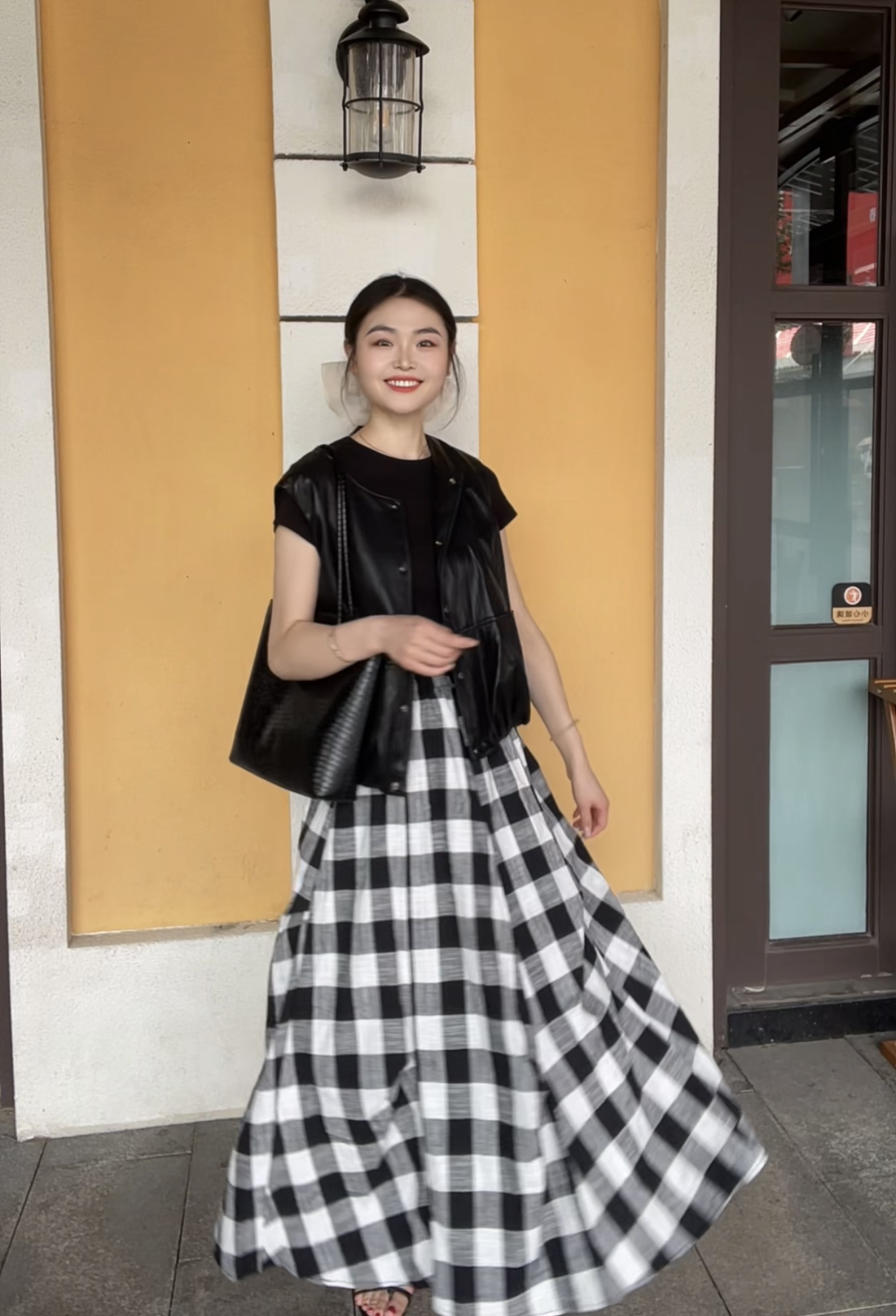 【羽奢时尚】早秋新款气质慵懒风百搭显瘦时尚格子半裙87048