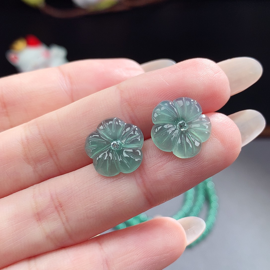 翡翠手镯（圆镯）未镶嵌