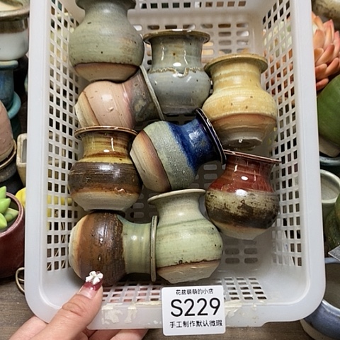 紫砂花盆229微瑕品口径3.5左右