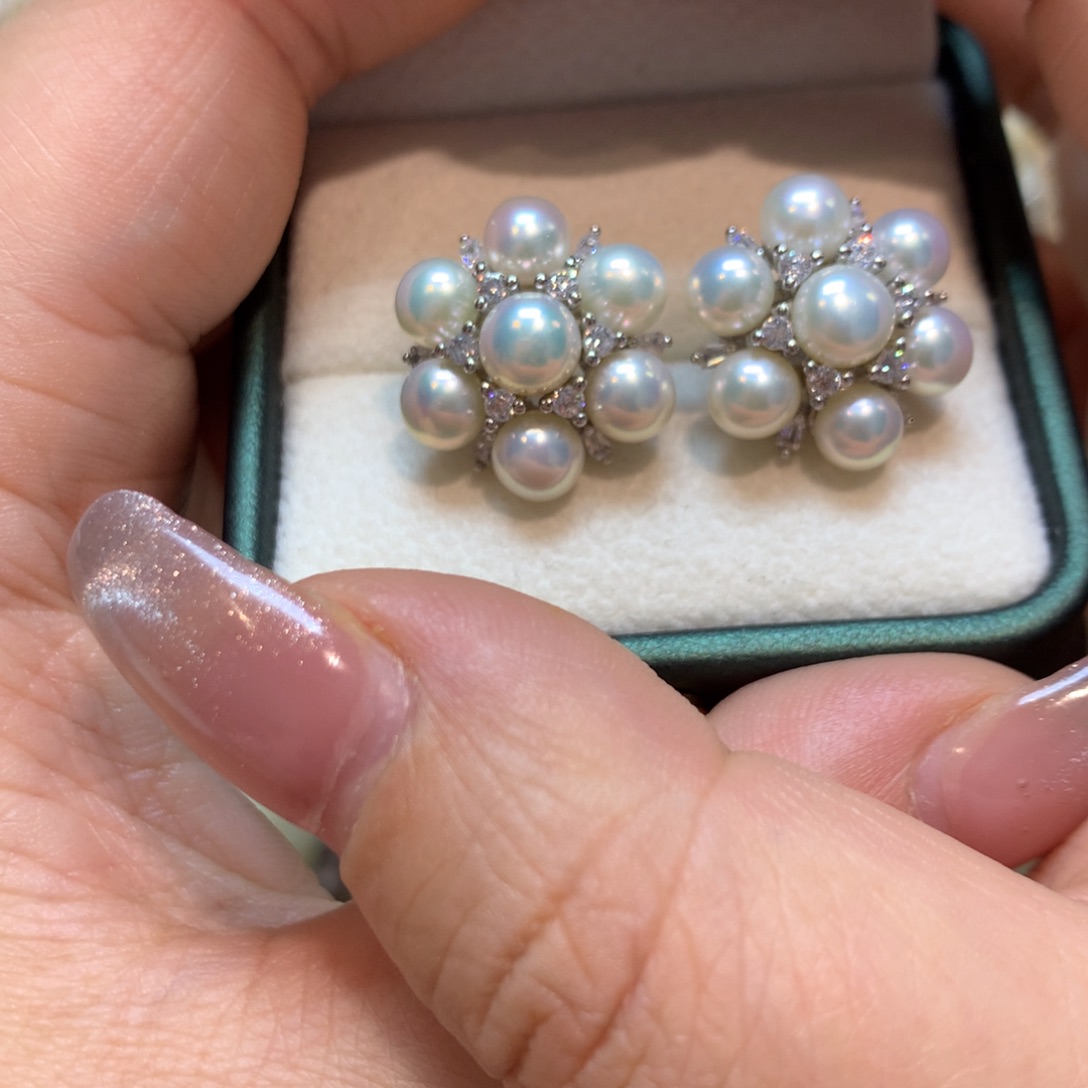 淡水珍珠耳饰未镶嵌