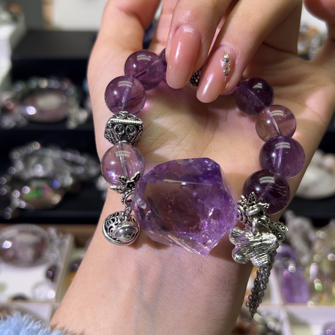 小***喜水晶手链合金手串