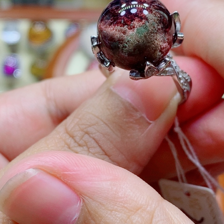 未镶嵌颈饰水晶冬*