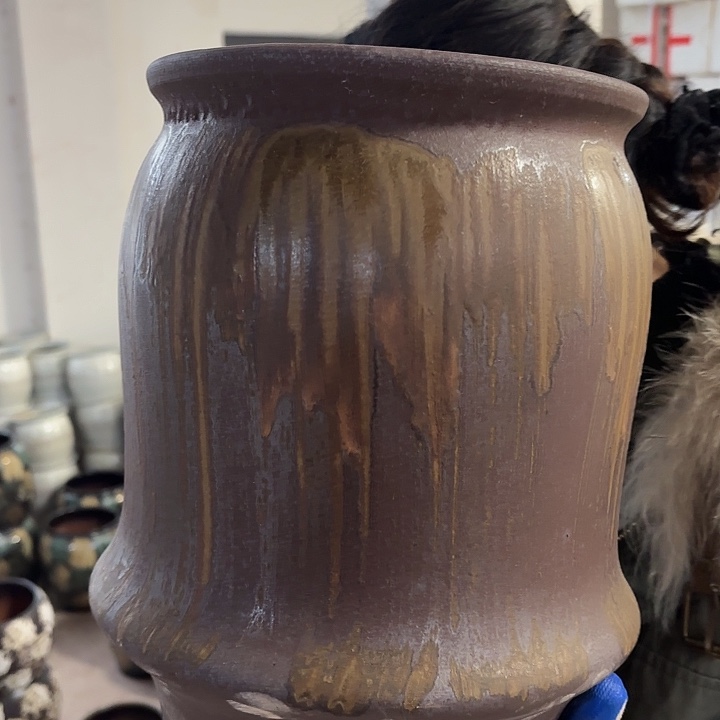 瑕疵高31口21花盆