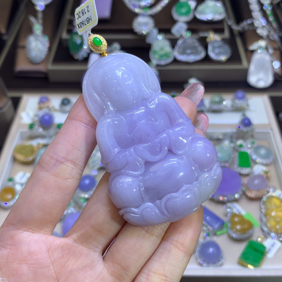 翡翠颈饰18K金镶嵌翡翠