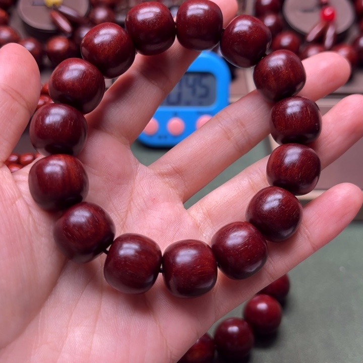 小***芽木小叶紫檀手工艺