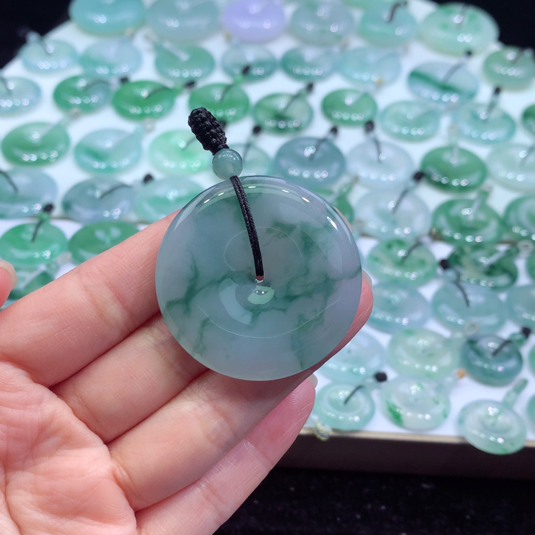 颈饰未镶嵌翡翠板****、39.3*6.0