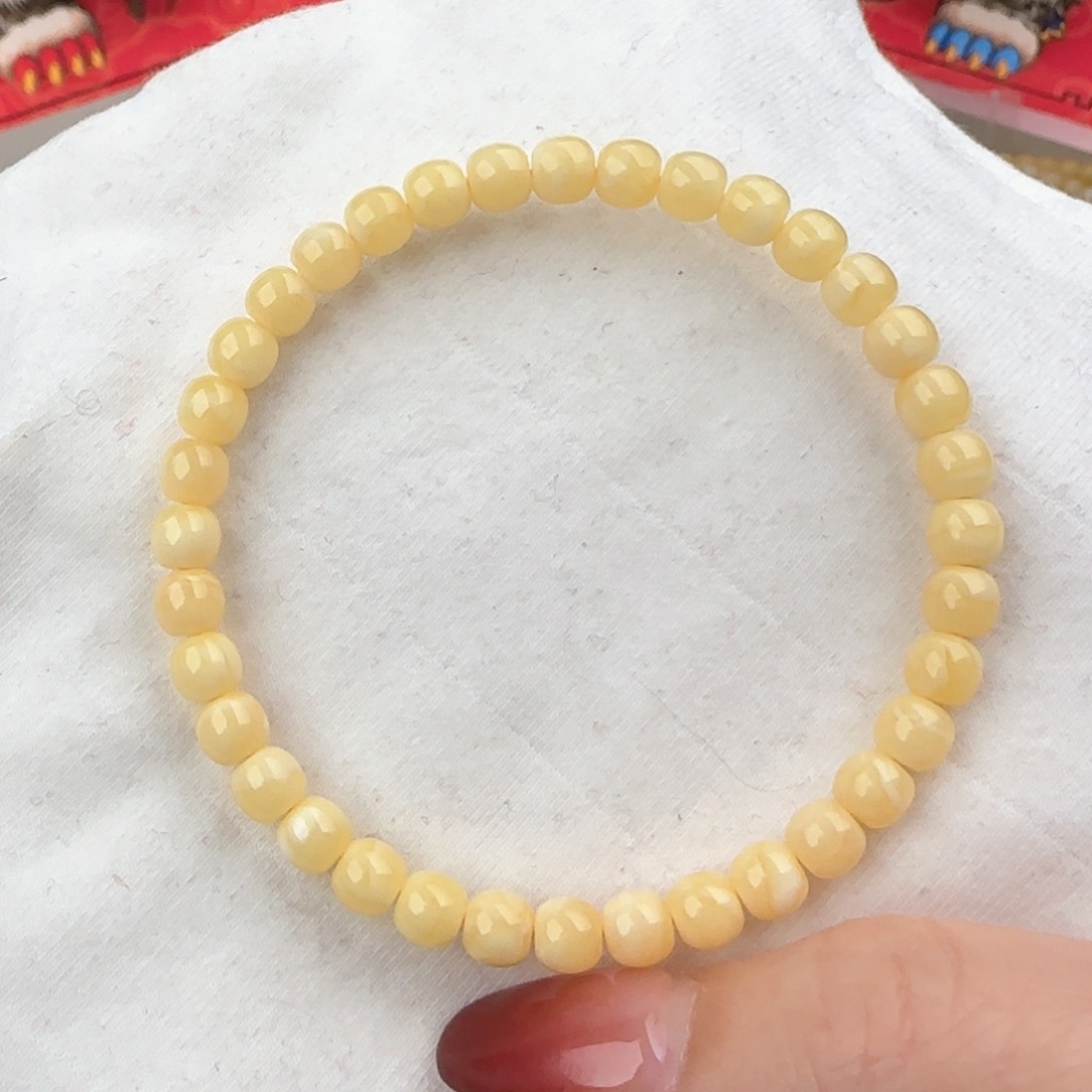 琥珀珠宝奇石未镶嵌5.5