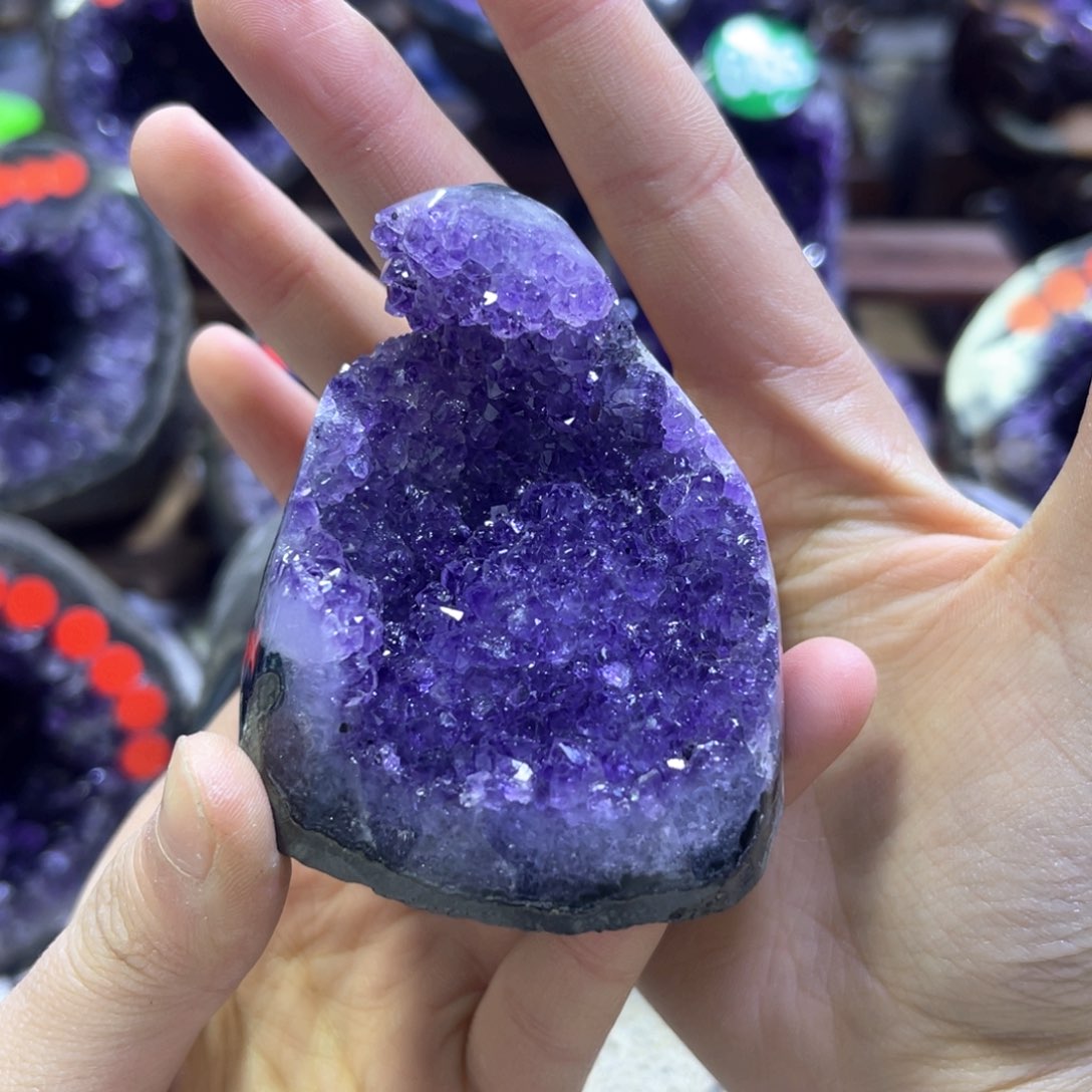 紫晶摆件未镶嵌紫水晶