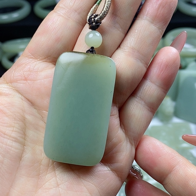 【闪购商品】和田玉颈饰未镶嵌