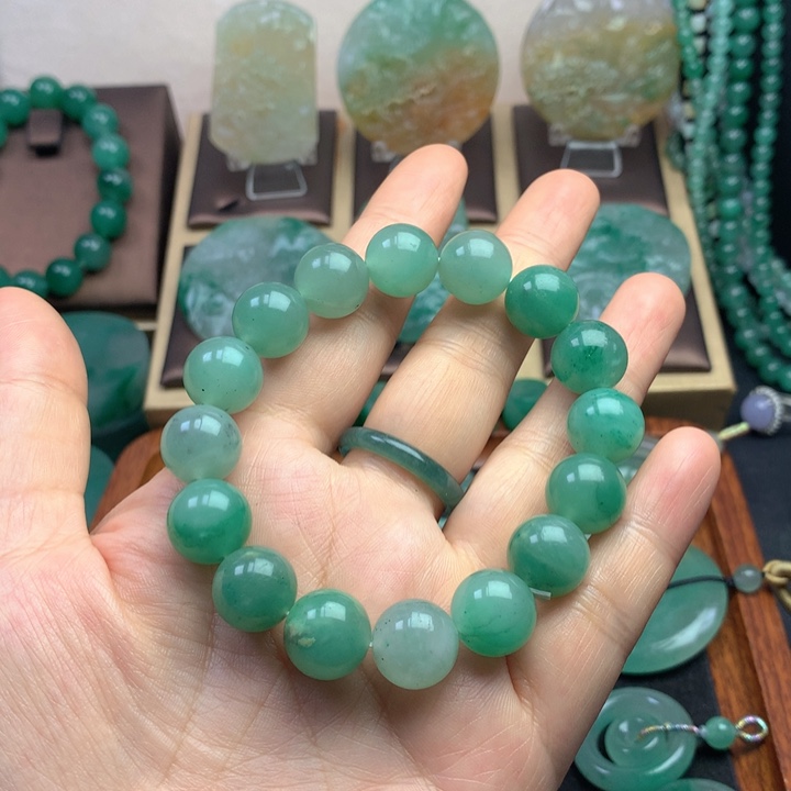 未镶嵌石英质玉珠宝半成品