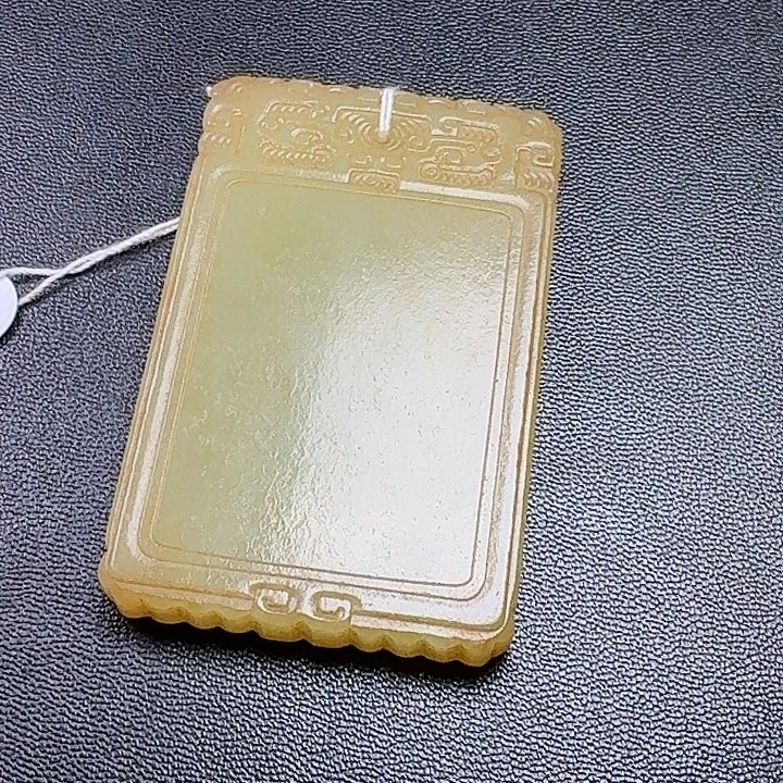 荷***东和田玉未镶嵌挂件