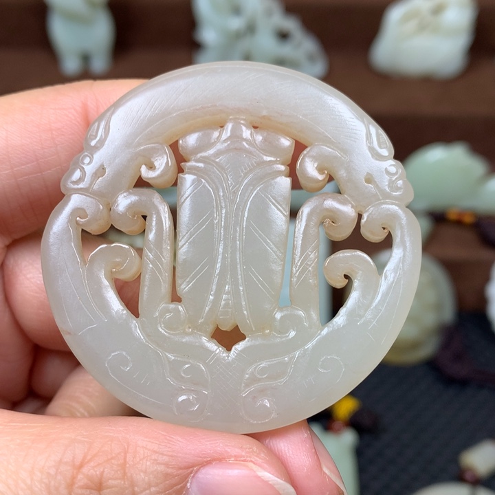 和田玉未镶嵌挂件