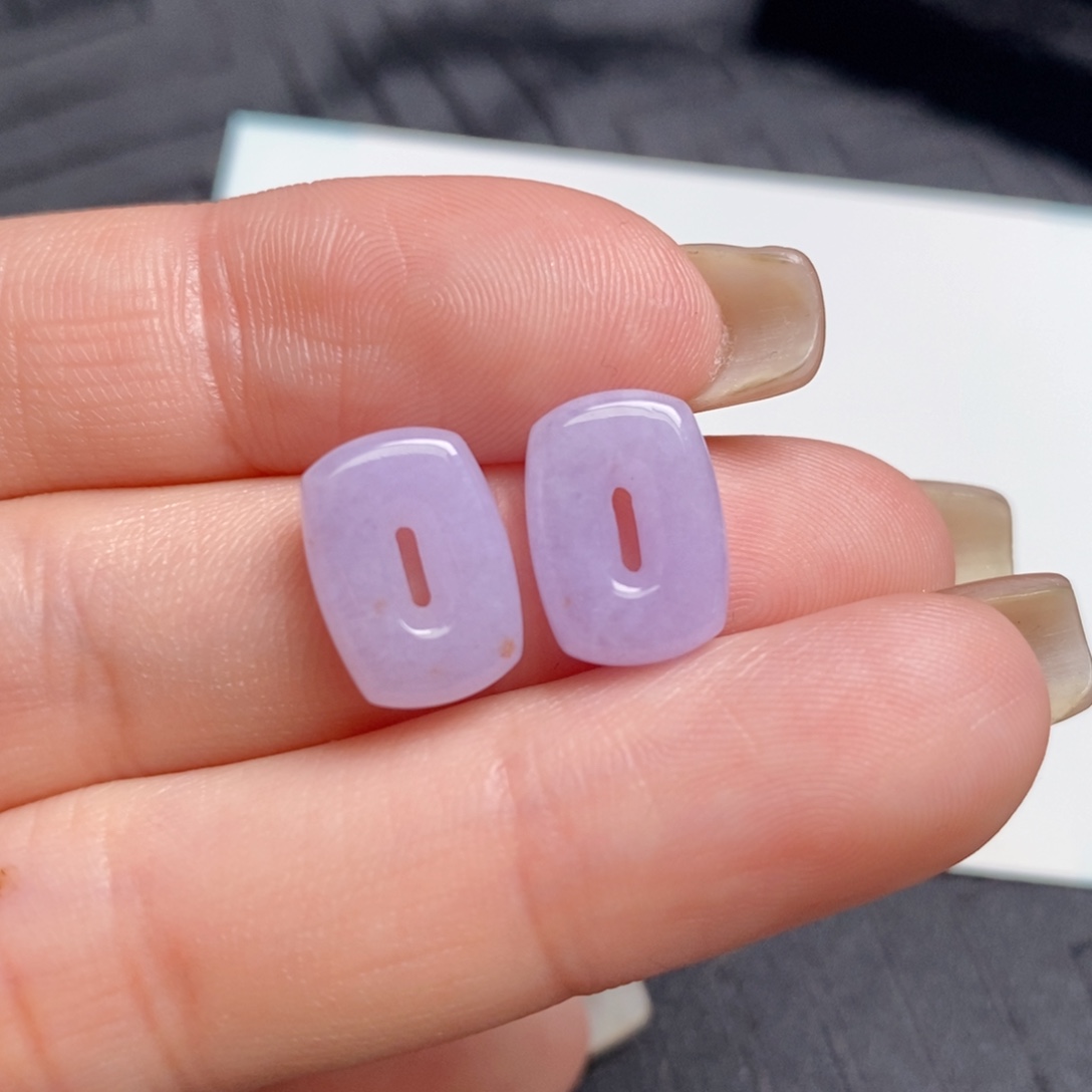 翡翠未镶嵌耳饰浅紫小方糖