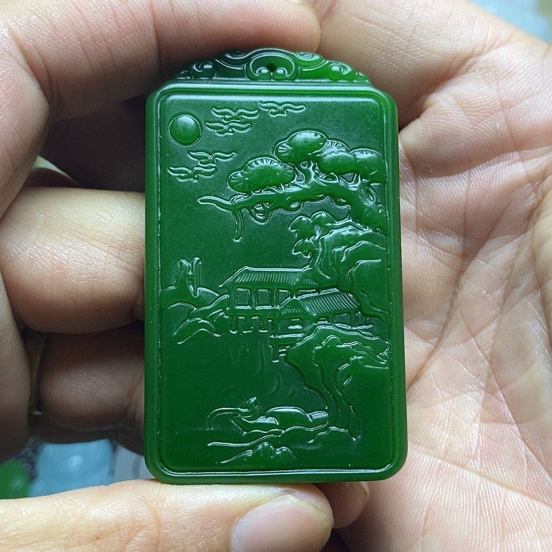 颈饰未镶嵌和田玉