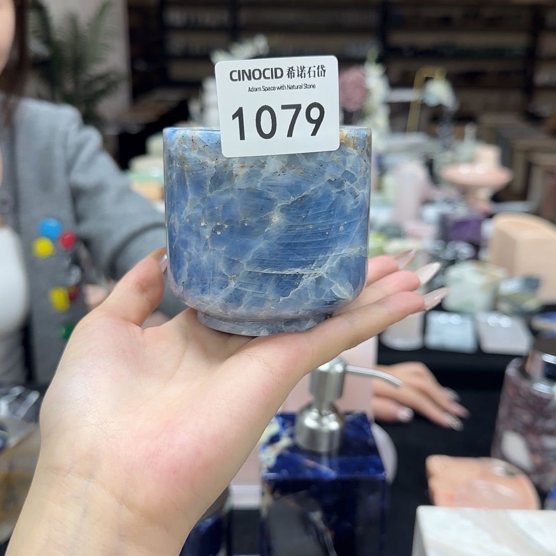 1079星空蓝水晶胖杯